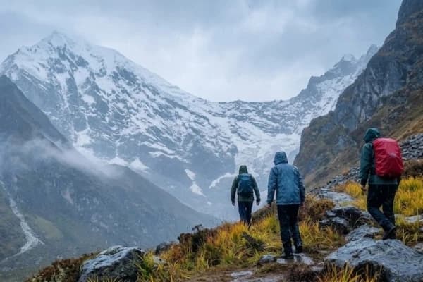 trekking-langtang-valley-in-monsoon