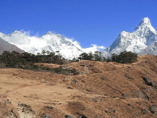 Acclimatization Hike To Everest View Hotel